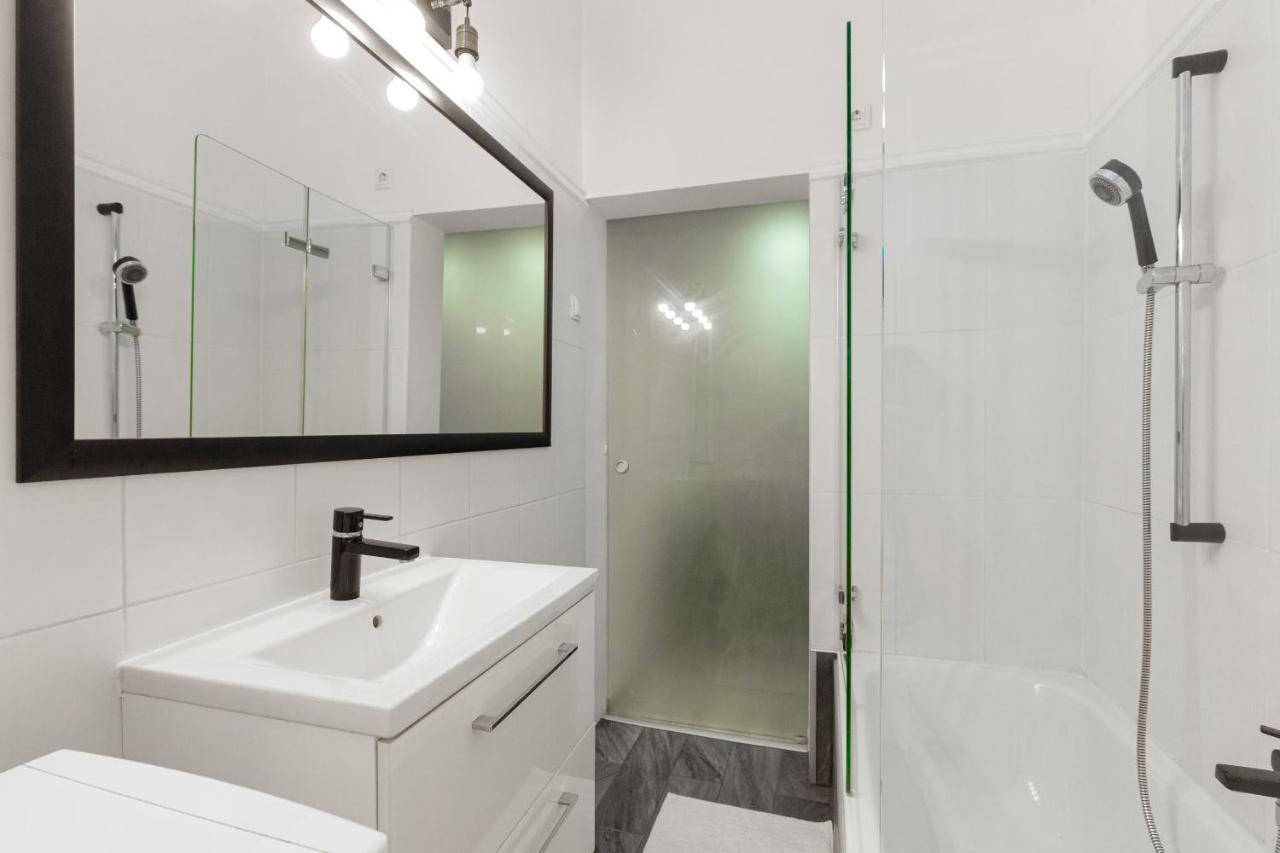 Standard Apartment By Hi5-Relax With Style Studio Будапеща Екстериор снимка
